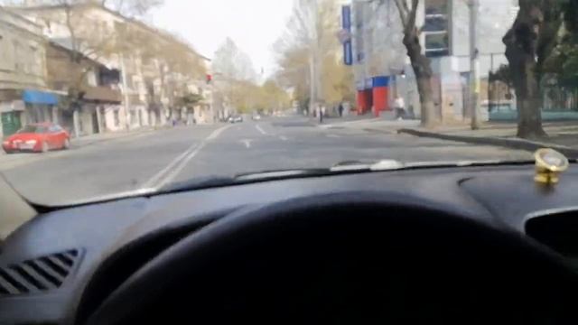 Пустые улицы Города Тбилиси.Ездию с пропуском смотреть онлайн