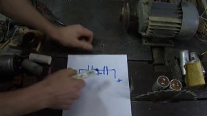 Электролитический конденсатор в качестве пусковой ёмкости. 06. 02. 21.