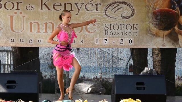 Шиофок Праздник вина и хлеба ч1 смотреть онлайн