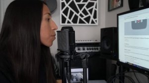 Audio Technica AT2035 Female Vocal Demo