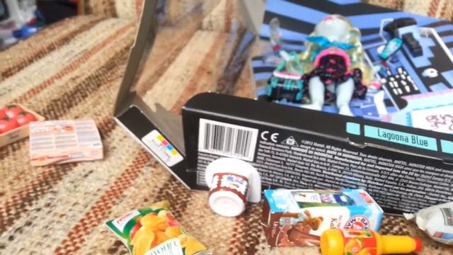 Monster High Lagoona Blue unboxing смотреть онлайн