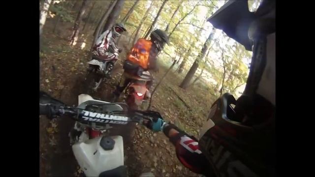 Yamaha TT 600 36A at its limits, Fast Singletrail ride Enduro смотреть онлайн