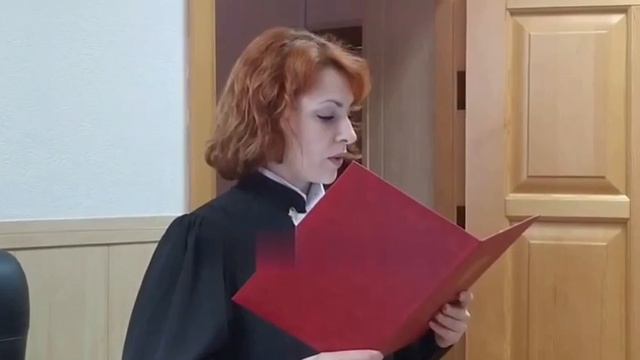 Суд в Томске принял решение о высылке из России латвийского рэпера Платины (Роберта Паулдиса)