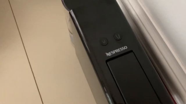REVIEW: Nespresso Essenza Mini and Aeroccino 3 смотреть онлайн