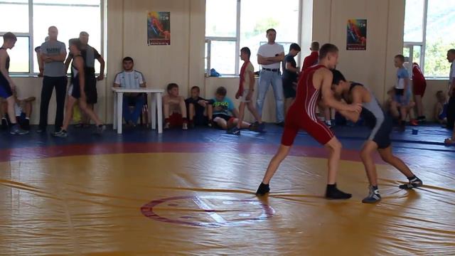 УРВАНОВ-БАБУШКИН 2015 48 смотреть онлайн