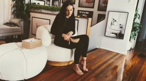 Ножка в босоножке #1.1