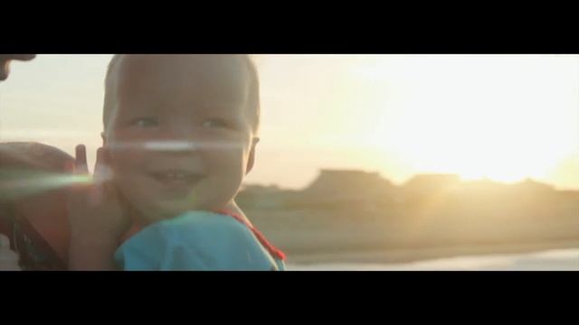 LUMIX GH4 - Bryan Harvey explains how to film with anamorphic lens смотреть онлайн