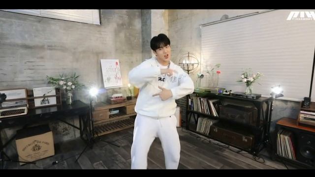 История P1harmony. Кто такие P1harmony? Вселенная P1harmony и их встреча во временном пространстве