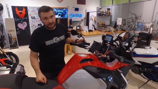 Навигатор или смартфон? Плюсы и минусы навигационных устройств для мотоцикла смотреть онлайн