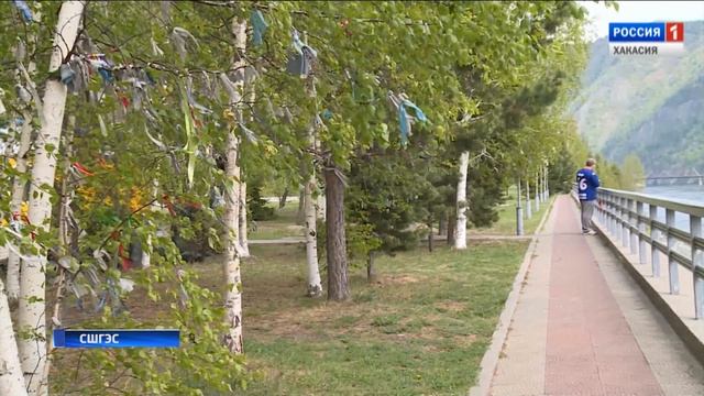 Какое впечатление производит смотровая площадка Саяно- Шушенской ГЭС на туристов? 11.05.2017 смотреть онлайн