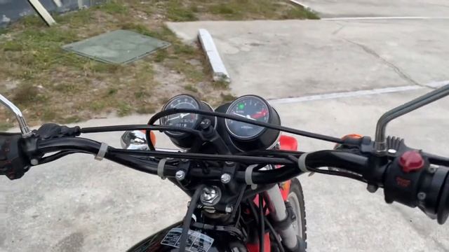 1978 Honda XL 350 walk around and start up video смотреть онлайн