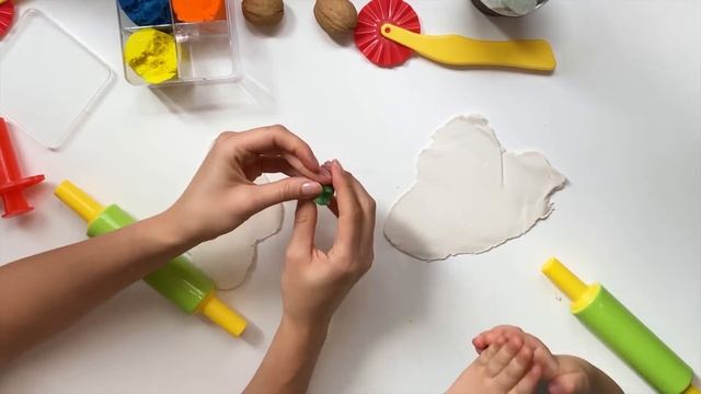 КУЛИЧ из пластилина | HAPPY BABY | мастер-класс смотреть онлайн