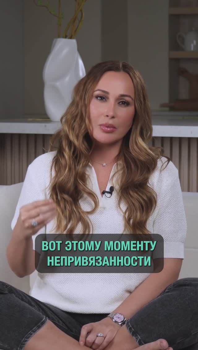 Как НАУЧИТЬСЯ быть одному? / 🎁 Заберите три ПОДАРКА в приложении «Сфера» 👇 смотреть онлайн