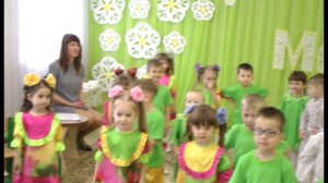 Общий танец на утреннике 8 Марта 2016 в младшей группе.Муз. рук. Максюта Г. В.