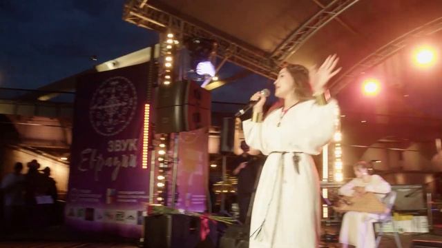 ЭТИХ ИСПОЛНИТЕЛЕЙ СТОИТ УСЛЫШАТЬ! Финалисты проекта "Звук Евразии", часть 3 смотреть онлайн