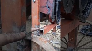 ЮМЗ-6. Как легко росколоть трактор