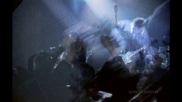 Joan Jett - I Hate Myself For Loving You смотреть онлайн