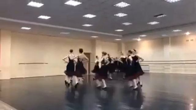 Лейла смотреть онлайн
