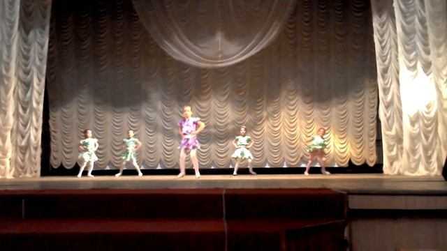 "Светит солнышко для всех" Лиза смотреть онлайн