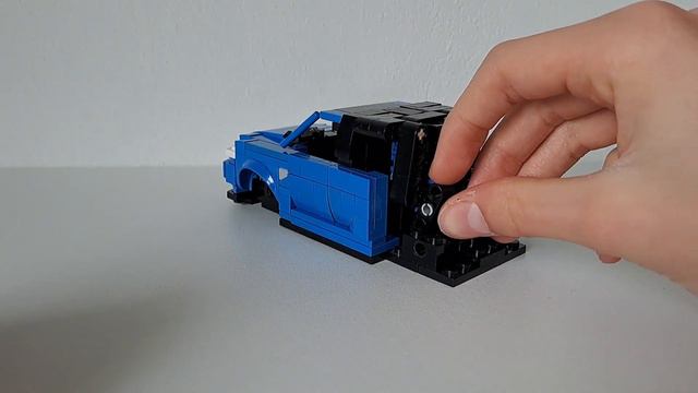 LEGO Tesla Model X | With WORKING Falcon wing doors смотреть онлайн
