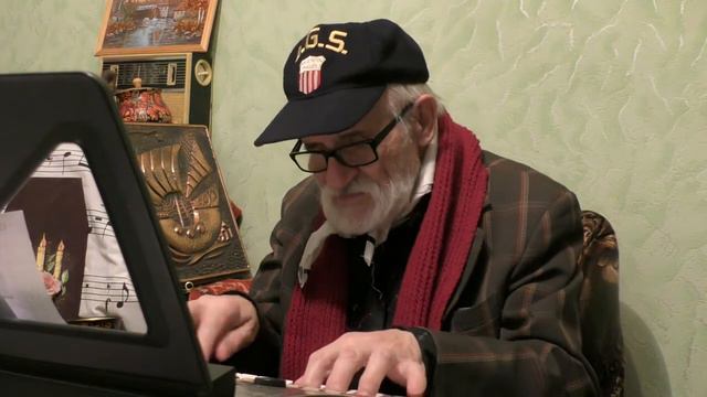 "КАКОЕ ЭТО СЧАСТЬЕ - ПОЛЮБИТЬ!". СЛОВА И МУЗЫКА Ф.В.ГИНЗБУРГА. ИСПОЛНЯЕТ АВТОР. смотреть онлайн