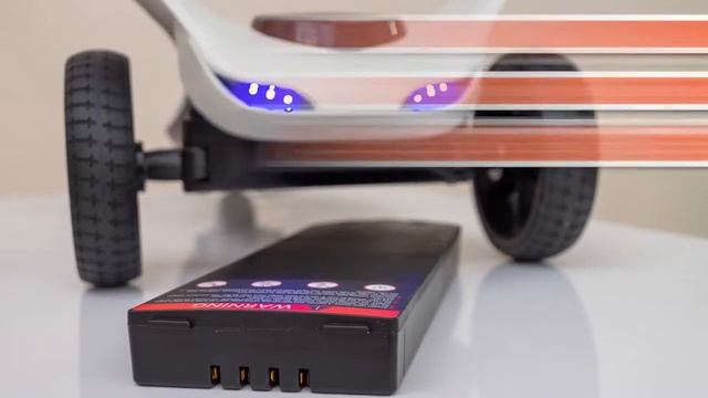 ТРЕХКОЛЕСНЫЙ ЭЛЕКТРОСКЕЙТБОРД TOMOLOO H3 смотреть онлайн