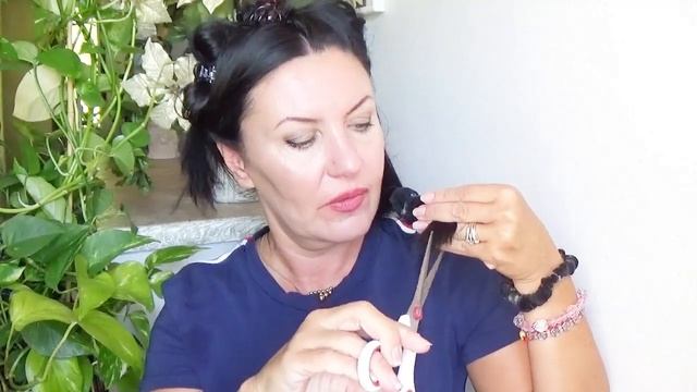 КАК СДЕЛАТЬ СТРИЖКУ САМОЙ СЕБЕ /КРУТАЯ ТЕКСТУРНАЯ СТРИЖКА НА СРЕДНИЕ ВОЛОСЫ смотреть онлайн