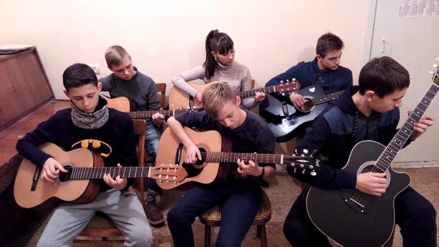 Аве Мария Д.Каччини (ученики, ансамбль) смотреть онлайн