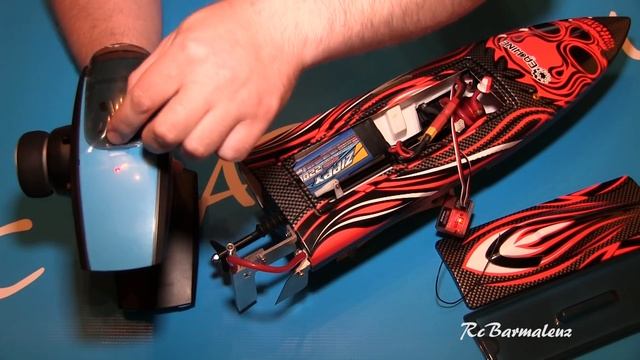 Eachine Eye500 Лодка на Радиоуправлении/Eachine Eye500 Brushless RC Boat