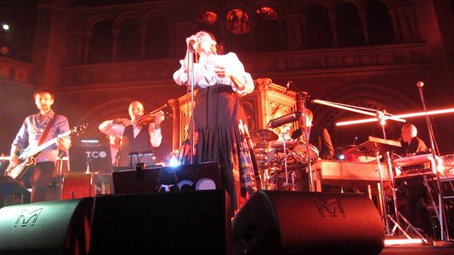 EMILIANA TORRINI & THE COLORIST ORCHESTRA Live@ UNION CHAPEL (2023).