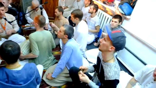 Нарасимха Пранама Мантра \ Nrsimha Pramana mantra смотреть онлайн