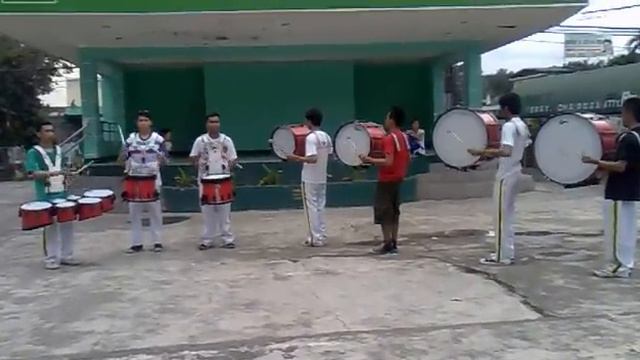 LHS DLC Drumline - WRONZI's Cowbell Groove смотреть онлайн