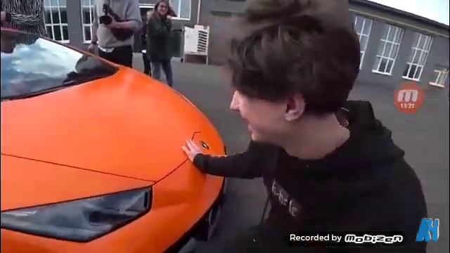 ВЛАД А4 КТО ПОСЛЕДНИЙ ОТПУСТИТ РУКУ,  ПОЛУЧИТ LAMBORGINI ЧЕЛЕНДЖ! РЕАКЦИЯ НА ВЛАДА А4