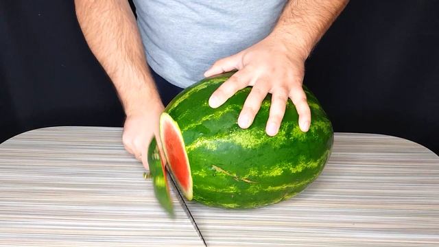 ЛАЙФХАК С АРБУЗОМ! УДИВИ ДРУЗЕЙ! ЭКСПЕРИМЕНТАТОР смотреть онлайн