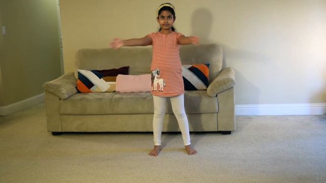 Simple Exercises Yoga Poses Mixed With Funny Warm-up | By 7 Year Old | Cake Sky смотреть онлайн