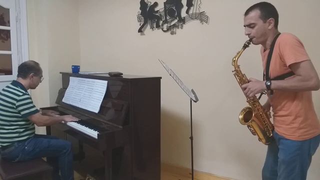 Czardas - Vittorio Monti. Saxophone & piano. смотреть онлайн