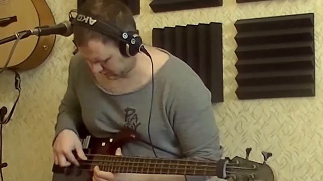 Zirkulяtoor- /@177LL, низкий голос/ - live looping смотреть онлайн