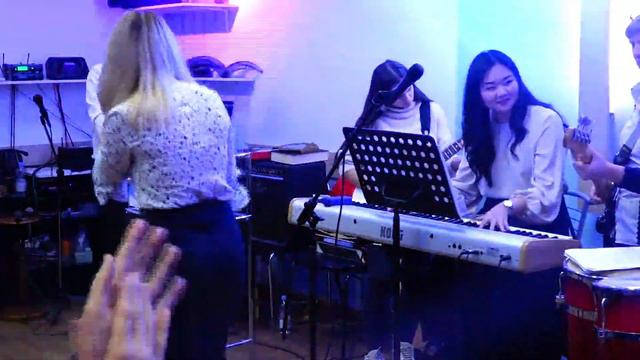 23.11.19. День 1. Часть 2. Поздравления, молитвы и пророчества. смотреть онлайн