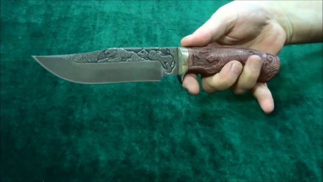 Нож Олень с гравировкой по рукояти и клинку смотреть онлайн