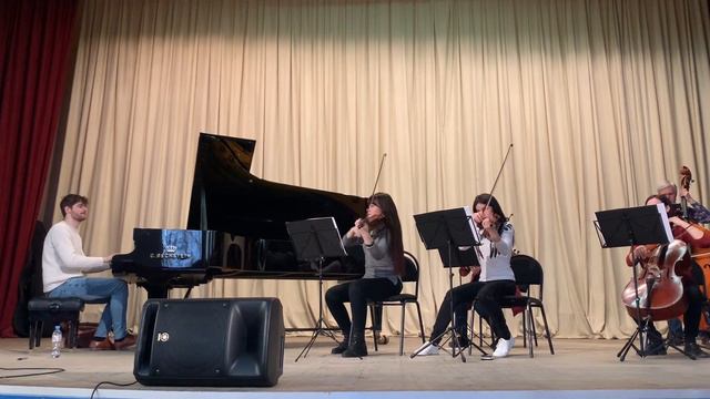 Florian Christl - Backstage 07.03.2020 Volgograd - Sunlight Quartet смотреть онлайн