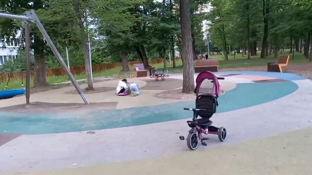 Переезд в Казань. Детские площадки во дворах Казани. Благоустройство детских площадок и дворов. смотреть онлайн