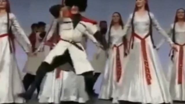 ყაზბეგური ცეკვა | Грузинский танец - Казбегури смотреть онлайн