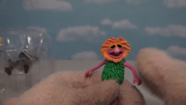 The Muppets Minecraft Puppet Steve? PENGUINS Series 3 Figures Diamond Select Toys Manamana Song смотреть онлайн