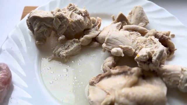 Полезная вкусняшка для котика смотреть онлайн