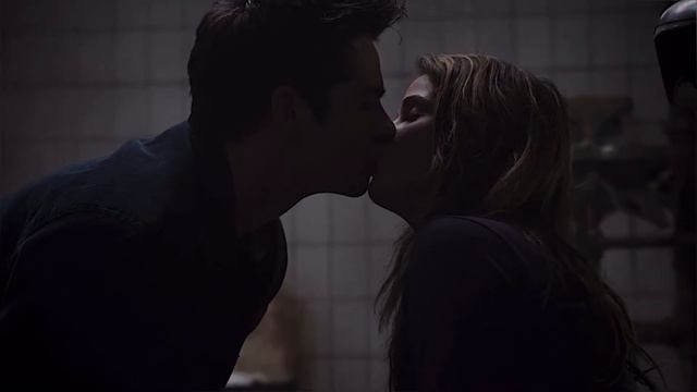Malia Hale Season 4 Ep1 // 1080p +mega Link