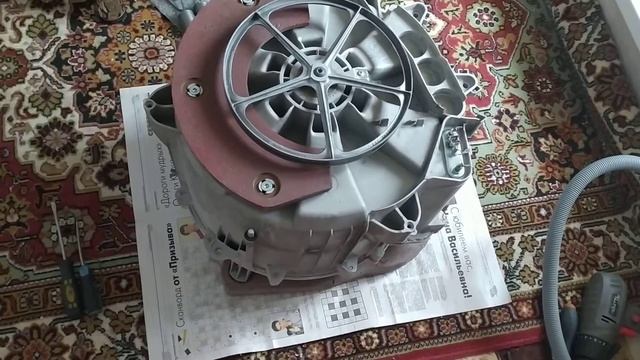 Замена подшипников в стиральной машине Electrolux EWC 1350. ШУМ И ГУЛ НА ОТЖИМЕ. смотреть онлайн