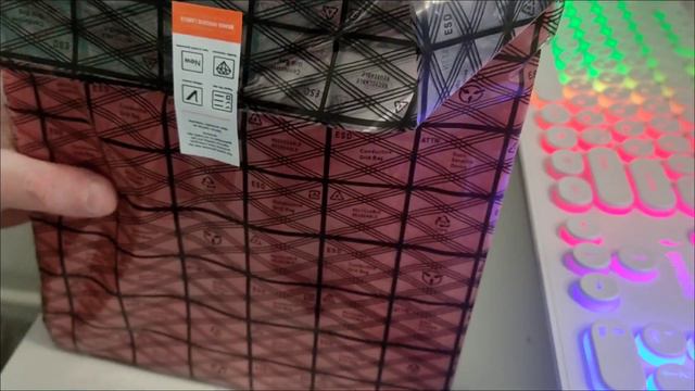 Такого мне ещё не присылали Сходил на почту Собираю новый компьютер. Семейных видео не будет. смотреть онлайн