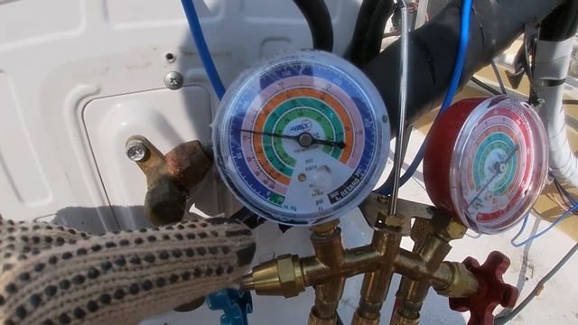 Presión de trabajo gas refrigerante R22 aire acondicionado ¿Quieres hacer una carga ? смотреть онлайн