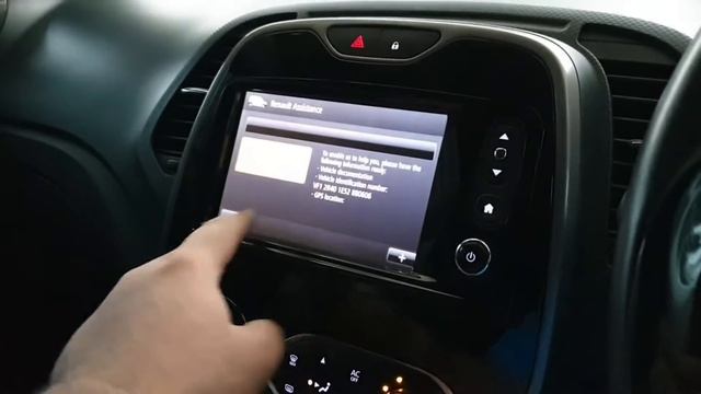 Renault Captur 1.2 Turbo TCe120 EDC Dynamique Nav 2016 Review Indonesia Ft. @LUGNUTZAutoJunkie смотреть онлайн