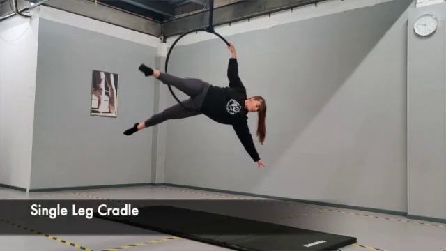 Aerial Hoop Routine Tutorial (Beginner Level) | AIR Hoop смотреть онлайн